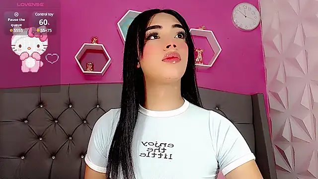 Sofi hdz online show from 03/22/25, 10:59