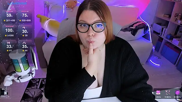 Melissa Purr online show from 02/17/25, 06:48