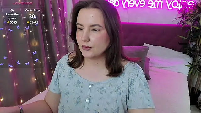 FeralPeach online show from 02/01/26, 05:39