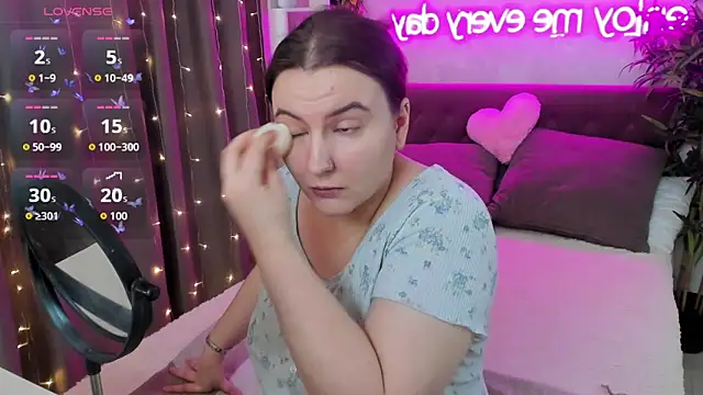 FeralPeach online show from 03/12/26, 07:03