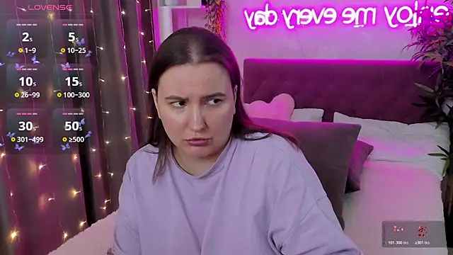 FeralPeach online show from 04/18/26, 07:12