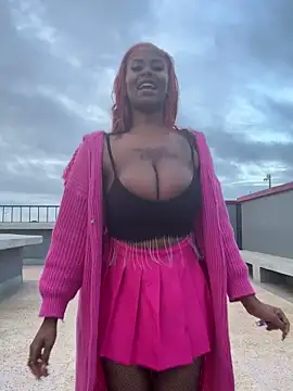 Snapshot of Rose_berry chatting on 10/29/25, 03:14 Rose berry online show from 10/29/25, 03:14