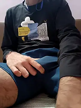 Snapshot of Collegeboywithbigweapan21 chatting on 01/01/25, 06:16 Collegeboywithbigweapan21 online show from 01/01/25, 06:16