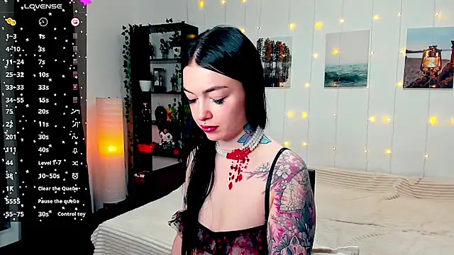 Snapshot of Magic_Allie chatting on 12/03/24, 07:33 Magic Allie online show from 12/03/24, 07:33