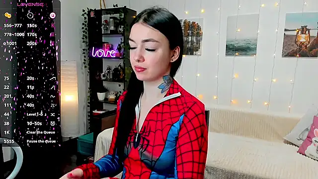 Snapshot of Magic_Allie chatting on 02/13/25, 08:34 Magic Allie online show from 02/13/25, 08:34