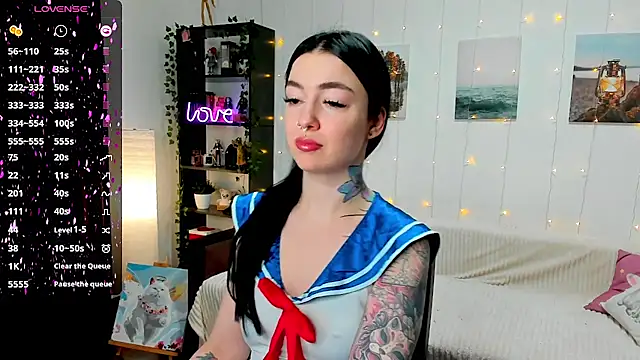 Snapshot of Magic_Allie chatting on 02/24/25, 07:52 Magic Allie online show from 02/24/25, 07:52