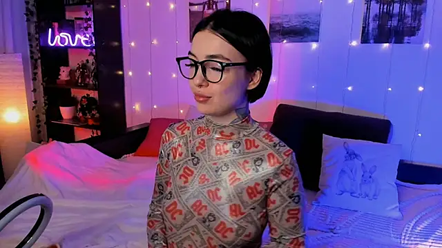 Snapshot of Magic_Allie chatting on 09/28/25, 07:19 Magic Allie online show from 09/28/25, 07:19