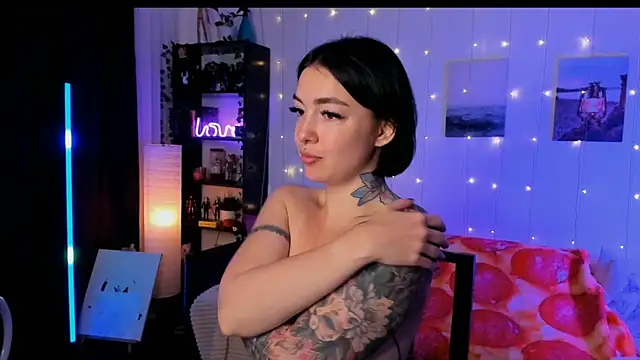 Snapshot of Magic_Allie chatting on 12/03/25, 07:34 Magic Allie online show from 12/03/25, 07:34