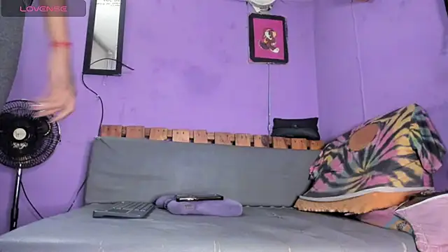 sexy-Bunny online show from 03/04/26, 09:43