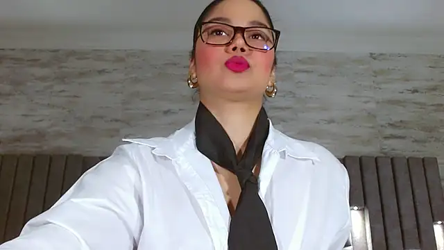 JasmineMoore online show from 11/12/25, 09:58