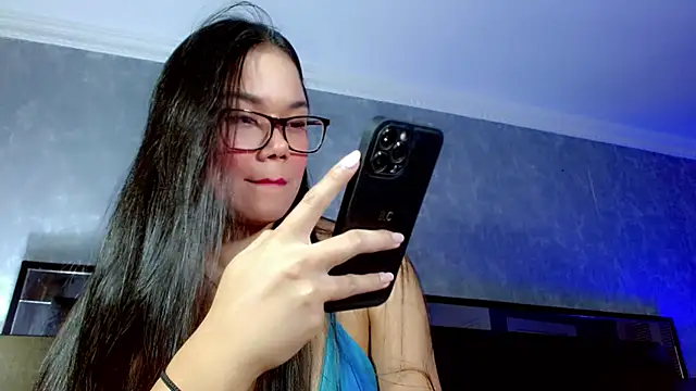 Snapshot of JasmineMoore chatting on 06/02/26, 10:01 JasmineMoore online show from 06/02/26, 10:01