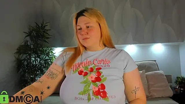 Ruth Oliver online show from 11/06/25, 01:17