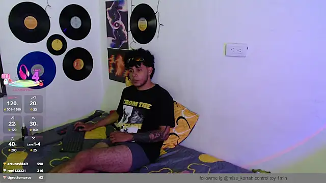 MissKorah online show from 03/23/25, 04:27