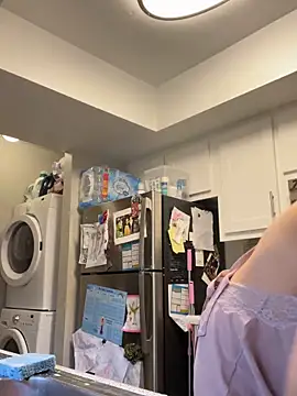 SafeinouterSpace online show from 02/11/26, 12:26