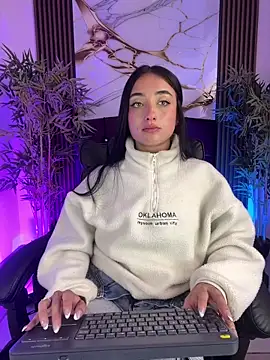 Ady 18 online show from 02/07/26, 07:28