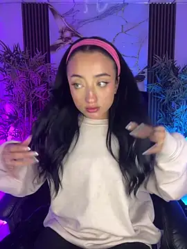 Ady 18 online show from 02/08/26, 07:28