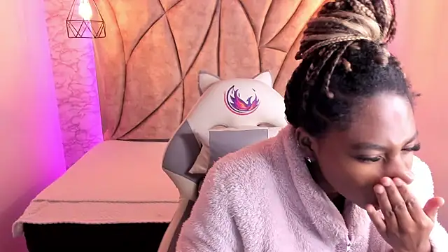 Queen perla  online show from 01/21/25, 11:35