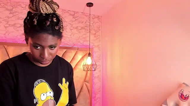 Queen perla  online show from 01/30/25, 12:07