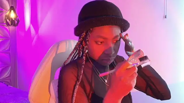 Queen perla  online show from 03/03/26, 12:22