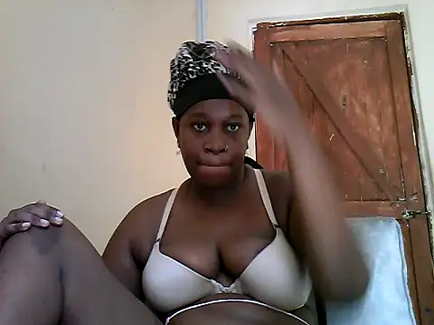 Sexy valentine001 online show from 10/04/25, 06:22