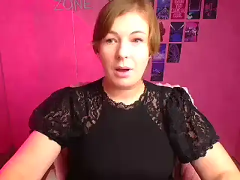 Snapshot of Lissmilf chatting on 10/18/25, 11:44 Lissmilf online show from 10/18/25, 11:44