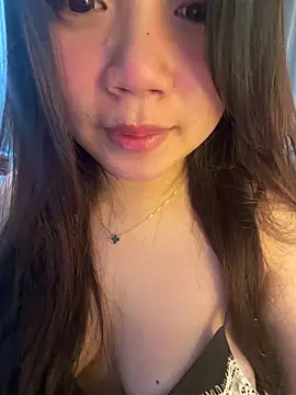Hotellinh12 online show from 07/01/26, 04:07