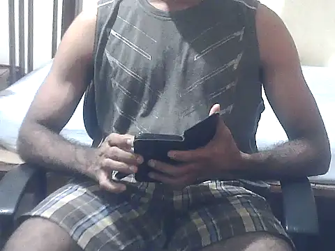 Snapshot of ROCKY_USA_18 chatting on 05/15/26, 11:39 ROCKY USA 18 online show from 05/15/26, 11:39