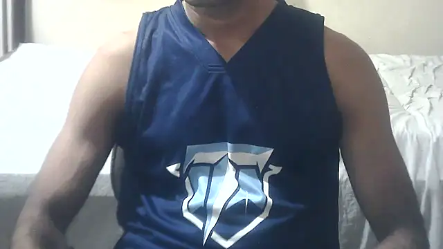 Snapshot of ROCKY_USA_18 chatting on 05/28/26, 03:31 ROCKY USA 18 online show from 05/28/26, 03:31