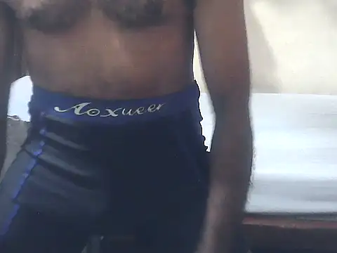 Snapshot of ROCKY_USA_18 chatting on 06/24/26, 12:04 ROCKY USA 18 online show from 06/24/26, 12:04