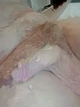 Snapshot of JamesIII1984 chatting on 04/05/26, 11:57 JamesIII1984 online show from 04/05/26, 11:57