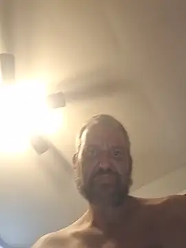 silkstroker6981 online show from 08/05/26, 03:42