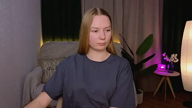 Snapshot of CarolynCohen__ chatting on 01/19/25, 04:54 CarolynCohen online show from 01/19/25, 04:54