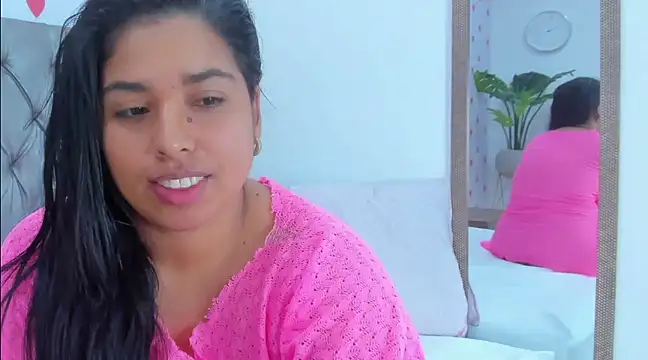 hurrem had online show from 01/30/25, 05:19