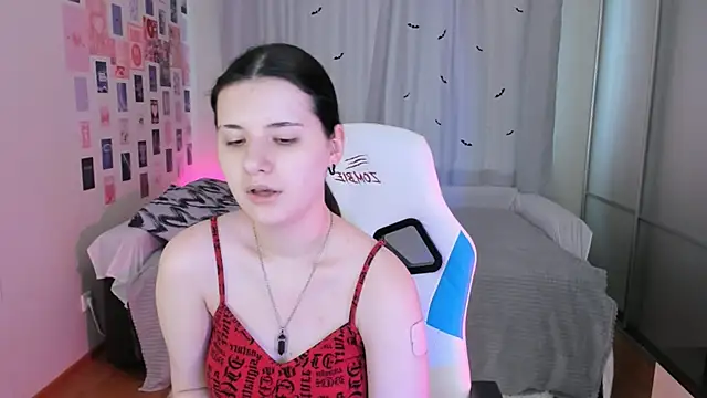 Vanessa Verona online show from 03/10/25, 11:42