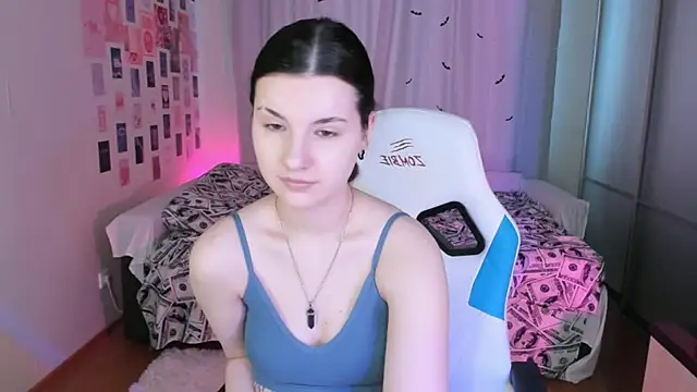 Vanessa Verona online show from 03/22/25, 05:39