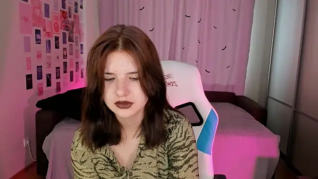 Vanessa Verona online show from 09/15/25, 05:51