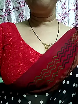 Snapshot of Rosy-B chatting on 01/09/25, 05:54 Rosy-B online show from 01/09/25, 05:54