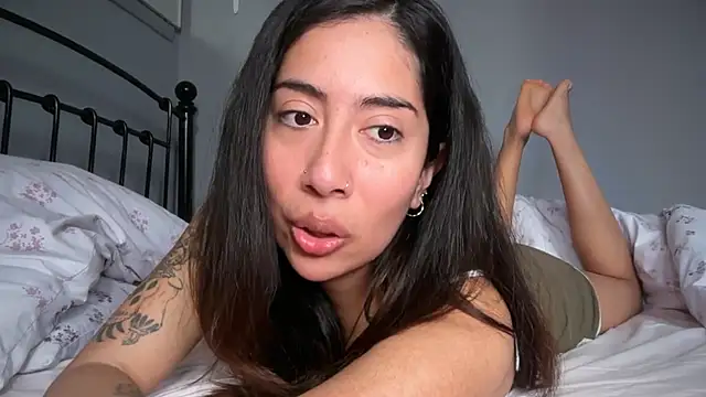 LorenaAnderson online show from 04/09/26, 09:26