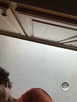 Snapshot of Clearlytothepoint420 chatting on 12/03/24, 07:43 Clearlytothepoint420 online show from 12/03/24, 07:43