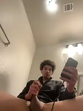 Snapshot of Clearlytothepoint420 chatting on 01/06/25, 06:20 Clearlytothepoint420 online show from 01/06/25, 06:20