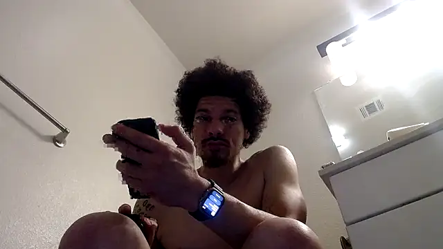 Snapshot of Clearlytothepoint420 chatting on 01/23/25, 10:01 Clearlytothepoint420 online show from 01/23/25, 10:01