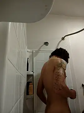 Snapshot of Clearlytothepoint420 chatting on 09/24/25, 09:18 Clearlytothepoint420 online show from 09/24/25, 09:18