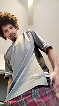 Snapshot of Clearlytothepoint420 chatting on 10/02/25, 06:48 Clearlytothepoint420 online show from 10/02/25, 06:48