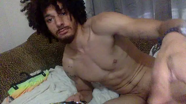 Snapshot of Clearlytothepoint420 chatting on 10/18/25, 01:34 Clearlytothepoint420 online show from 10/18/25, 01:34