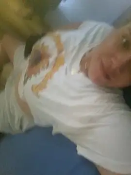 Off the Lesh online show from 11/19/25, 03:50