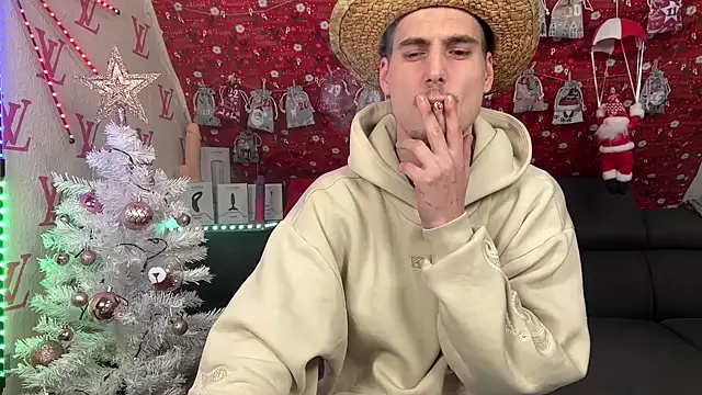 Snapshot of Cookieboy88 chatting on 12/05/25, 07:10 Cookieboy88 online show from 12/05/25, 07:10