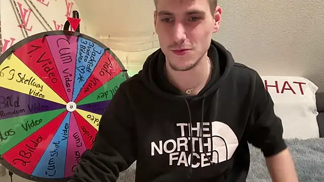 Cookieboy88 online show from 03/18/26, 06:44