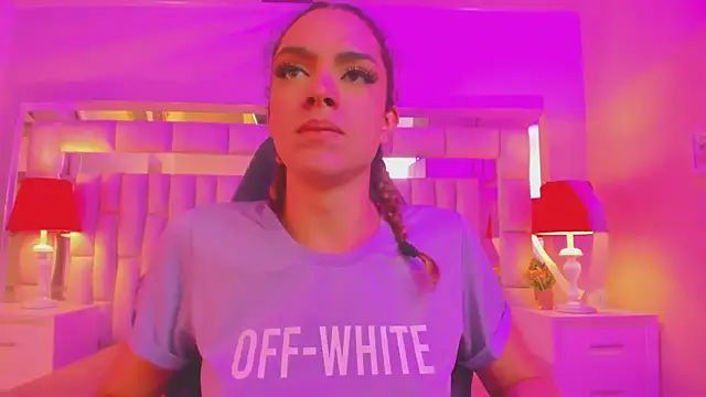 mariiahneedles online show from 03/08/26, 08:12