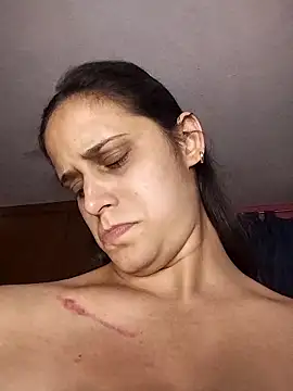 Snapshot of Catalinacandela chatting on 01/17/26, 08:01 Catalinacandela online show from 01/17/26, 08:01