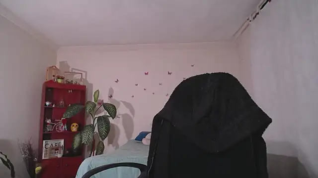 Aleia Taylor online show from 11/12/25, 06:25